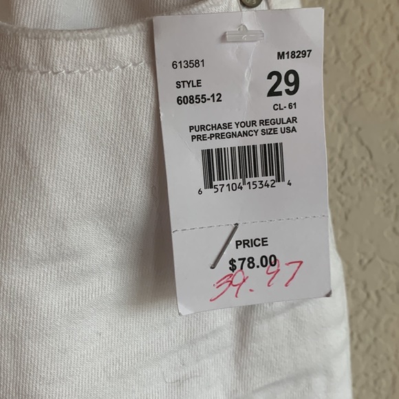 NWT Luxe Essential Denim Maternity White Jeans - Picture 3 of 7